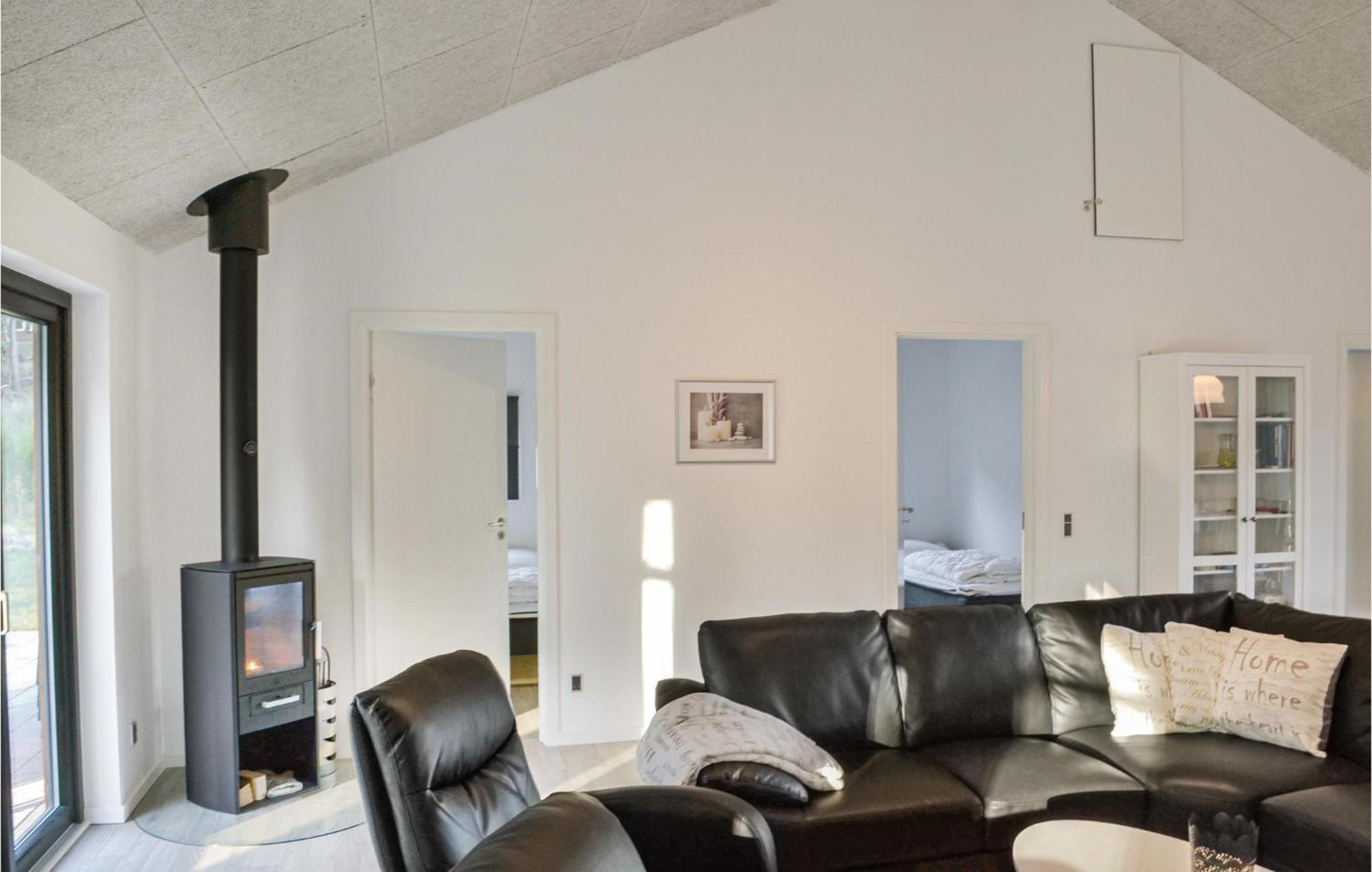 Amazing Home In Ebeltoft With Indoor Swimming Pool Exterior photo