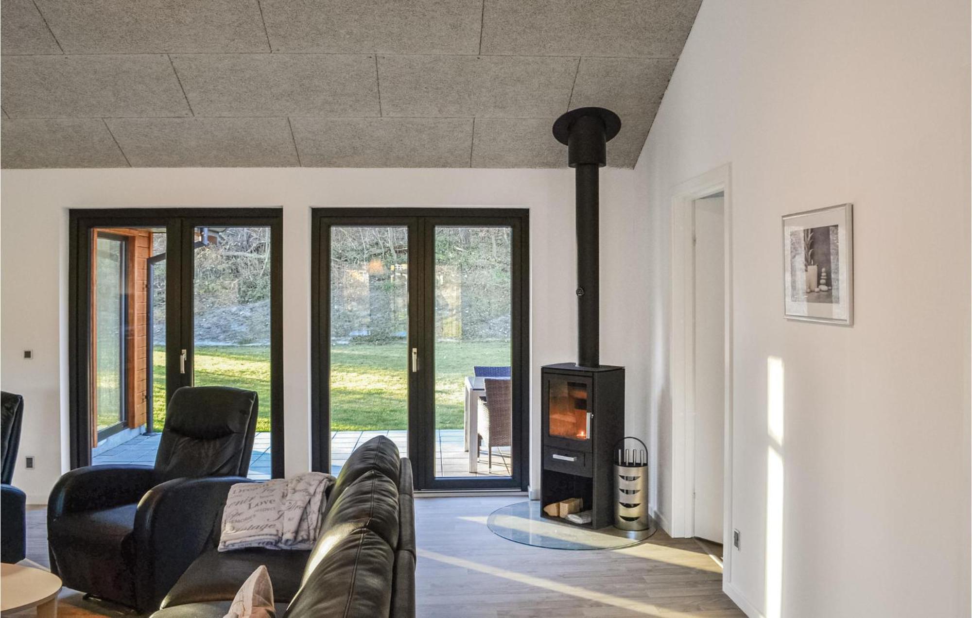 Amazing Home In Ebeltoft With Indoor Swimming Pool Exterior photo